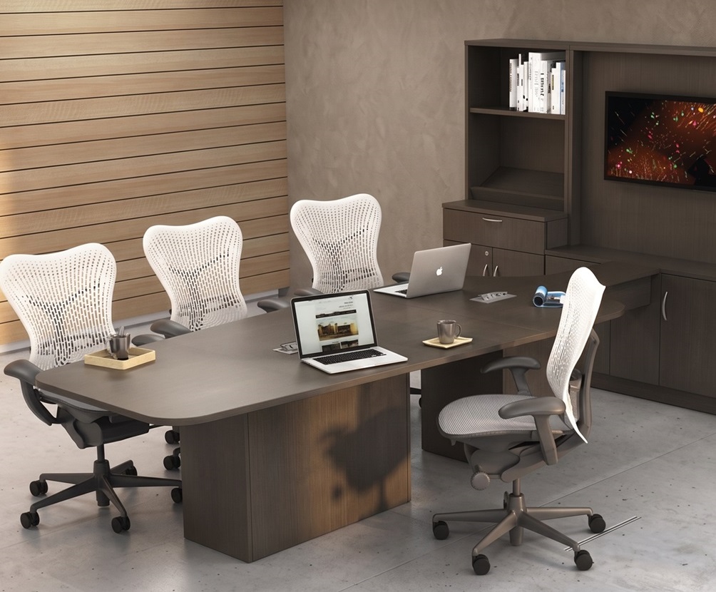 Custom IOF Boardroom — Latitude / Silver Straight